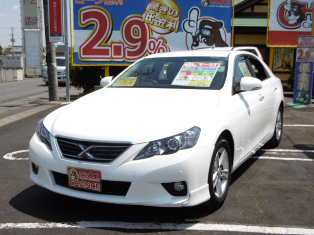 セダンも入庫しました くるまのチャンス