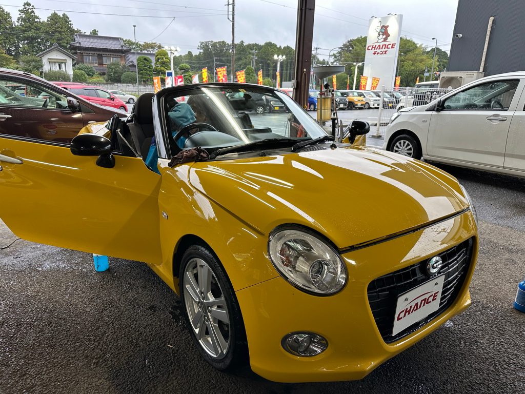 ダイハツ・コペン入庫準備中！