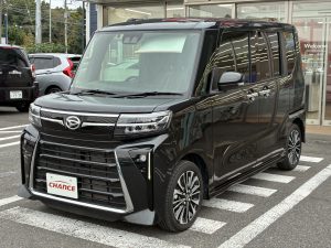 青い車
