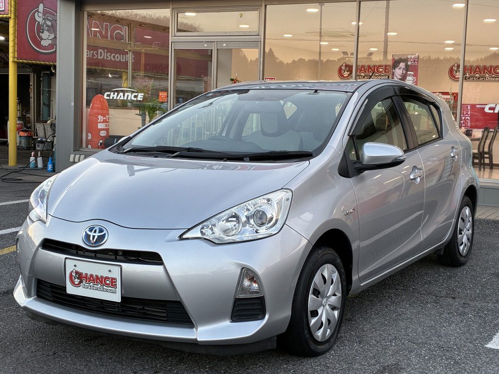 🎍新春特選車！大人気アクアがお手頃価格で登場🎍