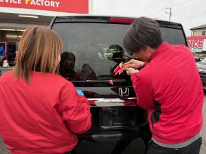 ステッカー剥がし👫