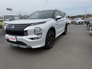 アウトランダー入庫しました✨