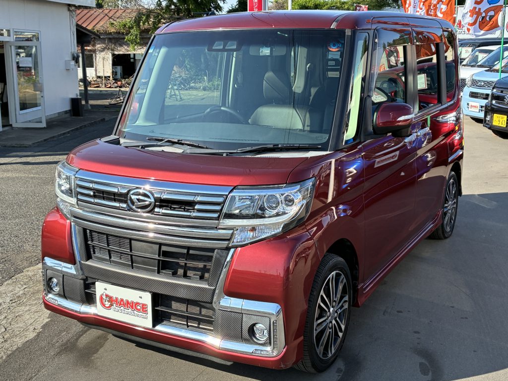 入庫車タントカスタムRS