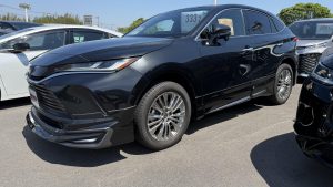 大人気SUV　ハリアーハイブリッド✨