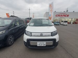 フリード　クロスター　5人乗り🚙