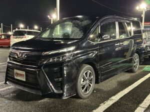 ミニバン入庫🚙