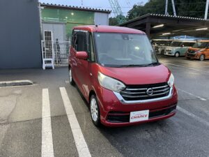 入庫の車、そして…