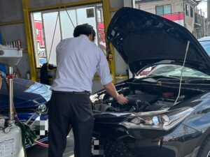 店長オイル交換中🔧